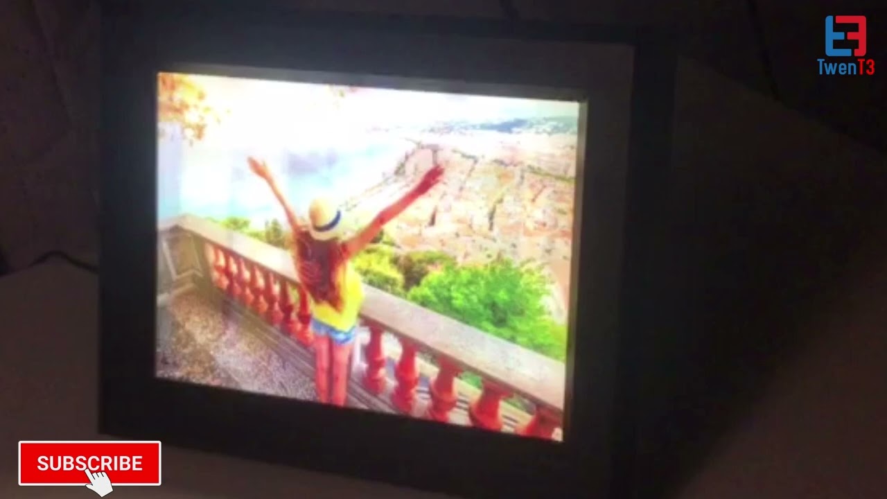 Lenticular Lightboxes, Backlit 3D Photo Displays by TwenT3 UK